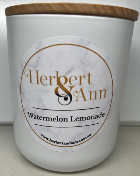 Medium Cambridge Matte White Candle