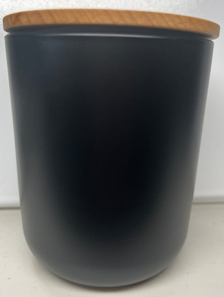 Medium Cambridge Matte Black Candle