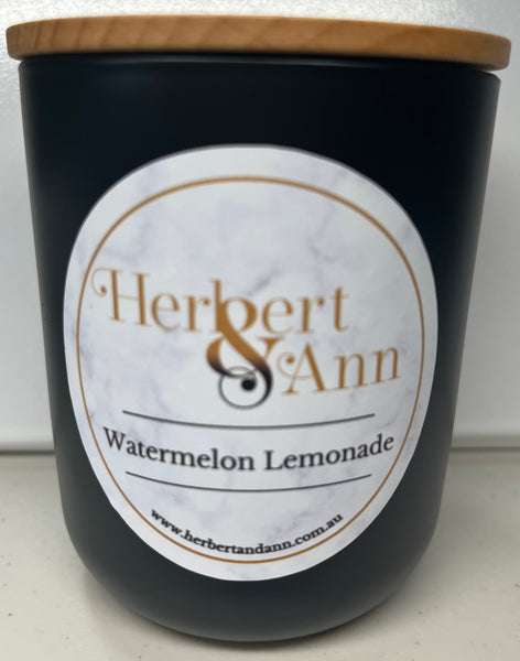 Medium Cambridge Matte Black Candle